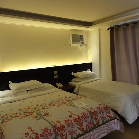 Beachcomber Resort Balabag  Экстерьер фото