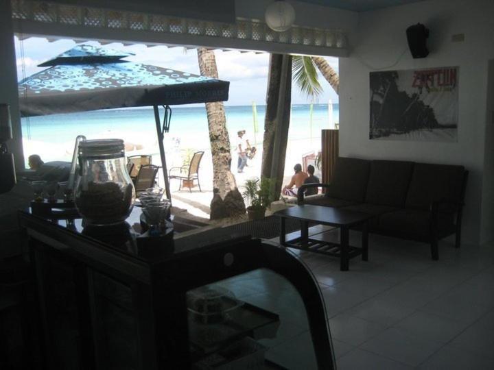 Beachcomber Resort Balabag  Экстерьер фото