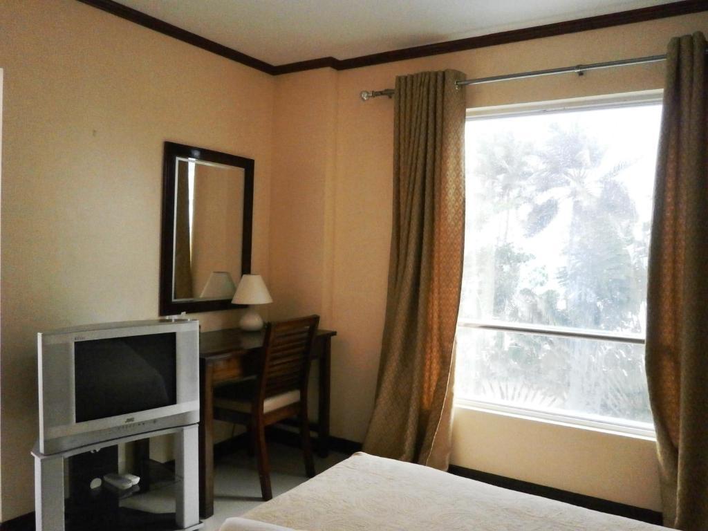 Beachcomber Resort Balabag  Экстерьер фото