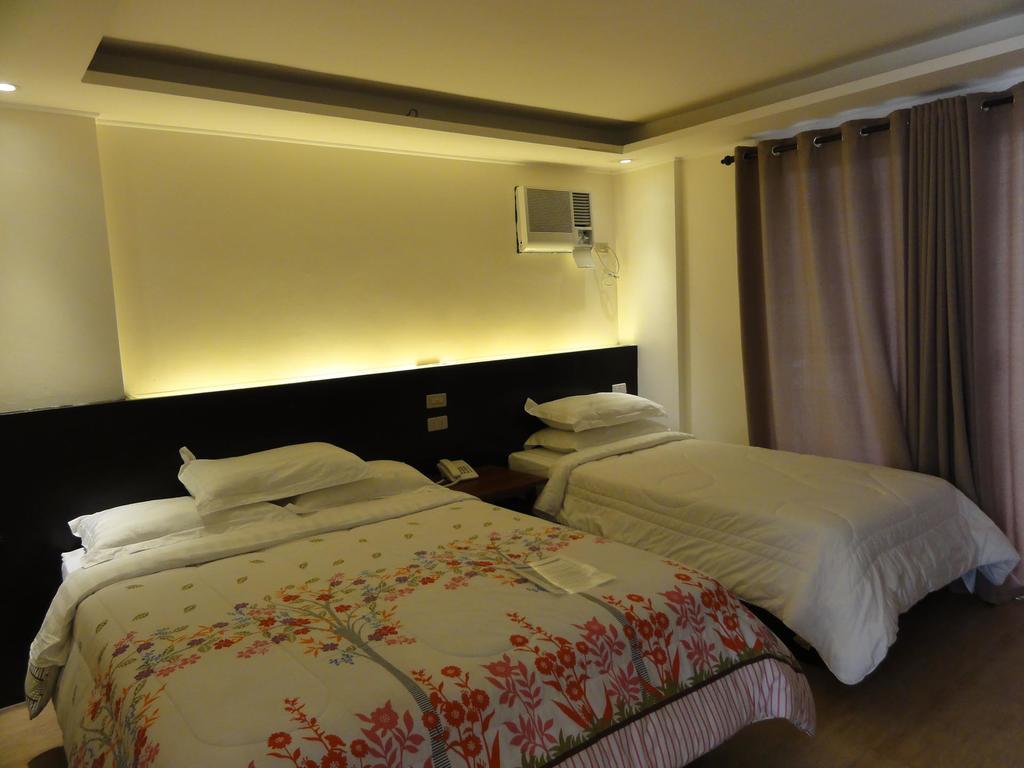 Beachcomber Resort Balabag  Экстерьер фото
