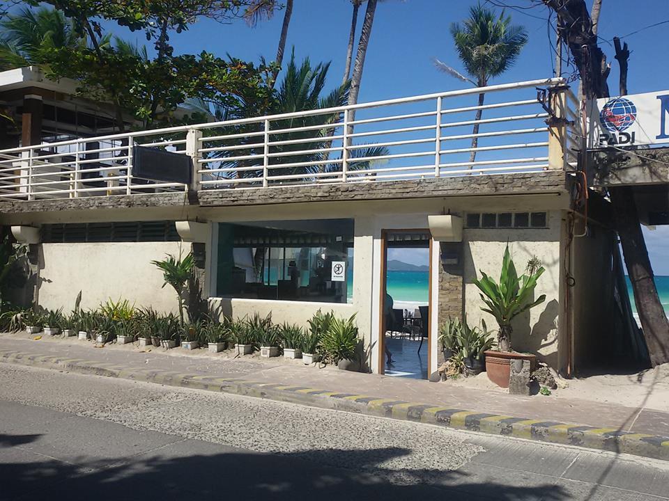 Beachcomber Resort Balabag  Экстерьер фото